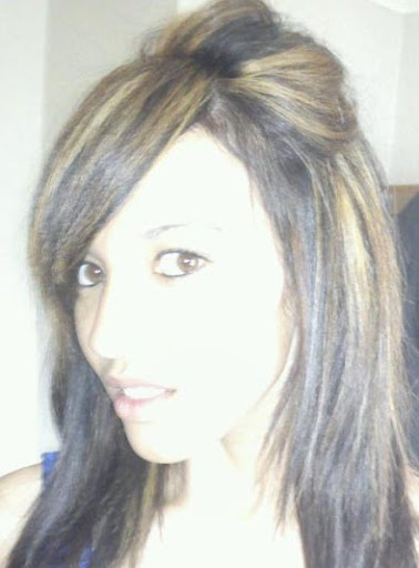 Krystal Slade Photo 7