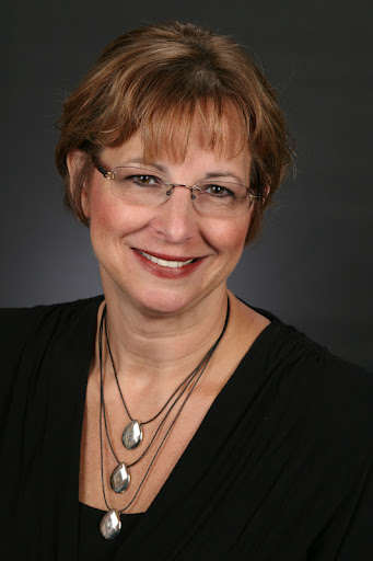 Nancy Schmidt Photo 35
