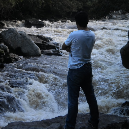 Diego Hoyos Photo 22