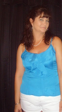 Rebecca Henry Photo 31