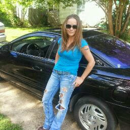 Wendy Simmons Photo 34