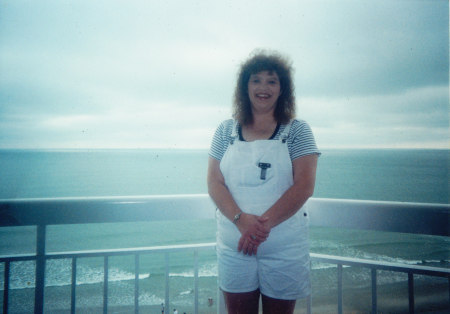 Donna Holcomb Photo 27