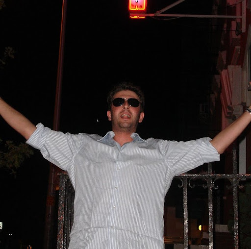 Robert Levine Photo 28