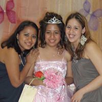 Carmen Nolasco Photo 5