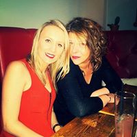 Claire Knowles Photo 19