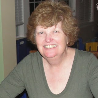 Janet Myers Photo 28