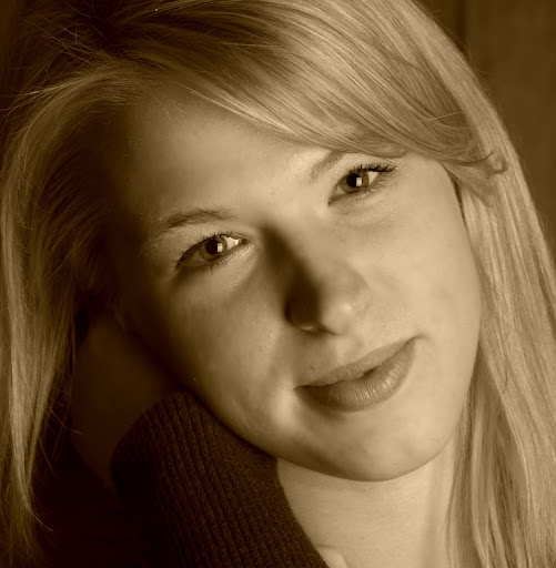 Chelsea Wilkinson Photo 13