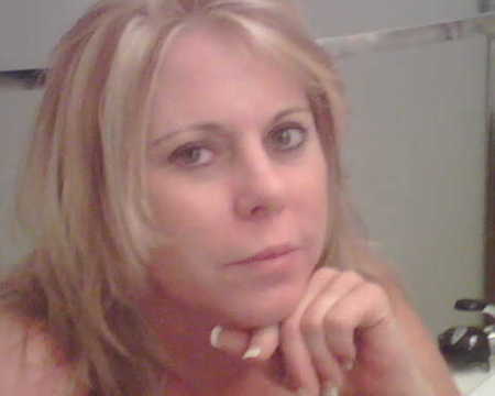 Christine Moore Photo 41