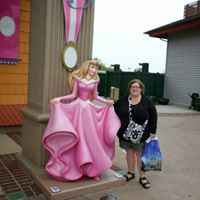 Samantha Schmitt Photo 22