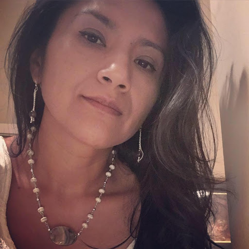 Elizabeth Fuentes Photo 22