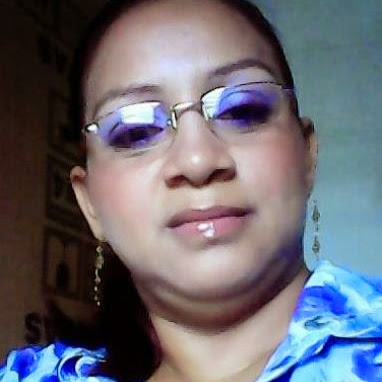 Gloria Gomez Photo 28