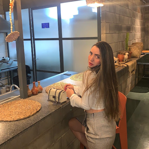 Elisa Fuentes Photo 19