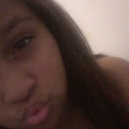 Marlen Robles Photo 7