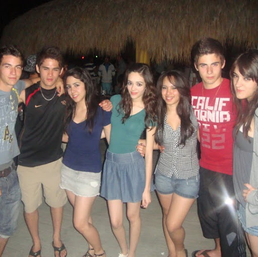 Sharon Tapia Photo 11