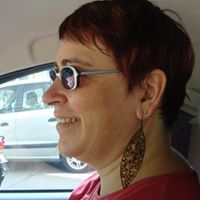 Linda English Photo 49