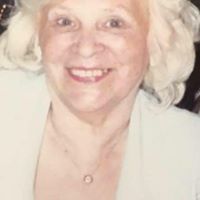 Lucy Stanley Photo 27