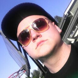 Luke Higgins Photo 17
