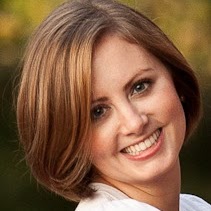 Kristina Cook Photo 13
