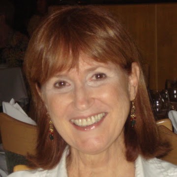 Janet Mclaughlin Photo 32
