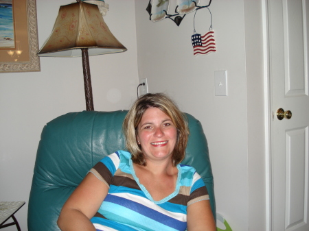 Alicia Davis Photo 19