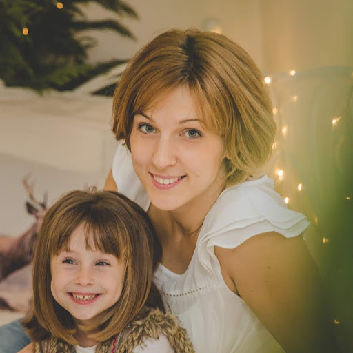 Eva Varga Photo 29