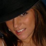 Perla Ambrosio Photo 4