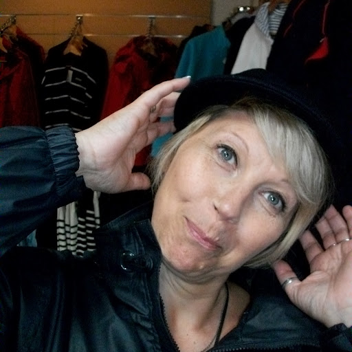 Patricia Fontaine Photo 28