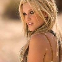 Ashley Roberts Photo 19