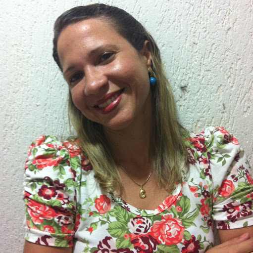 Priscila Leite Photo 13