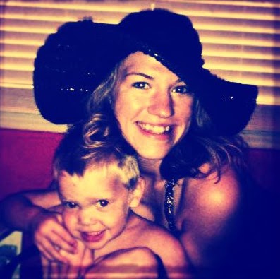 Stacie Davis Photo 4