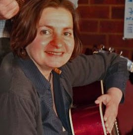 Diane Hunt Photo 34