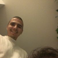 Jeremy Ross Photo 26