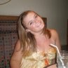 Julie Keyes Photo 20