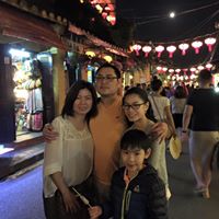 Linh Vuong Photo 22