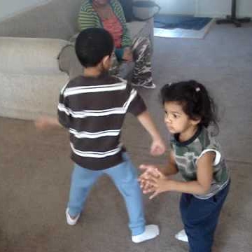 Arisandy Gomez Photo 1