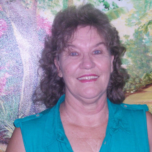 Lori Kitzmann Photo 4