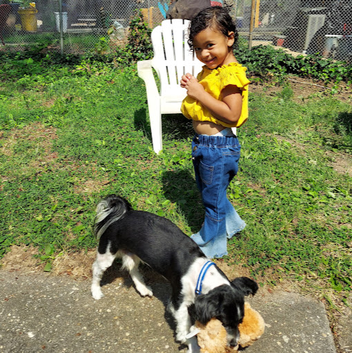 Barbara Larkins Photo 15