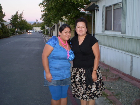 Rose Sanchez Photo 22
