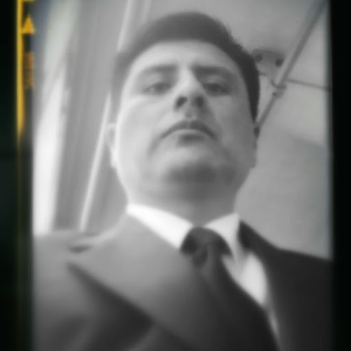 Johnny Castro Photo 43