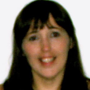 Julie Griffin Photo 24