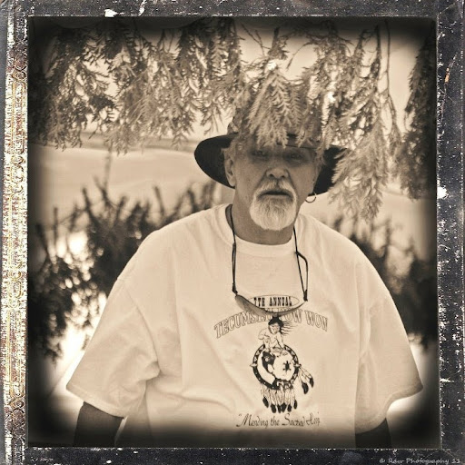 Danny Dixon Photo 35