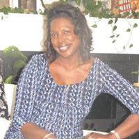 Angela Greene Photo 19