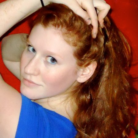 Melissa Wolfe Photo 12