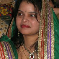 Rashi Mahajan Photo 6