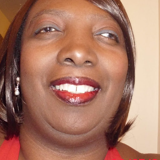Shirley Hooks Photo 24