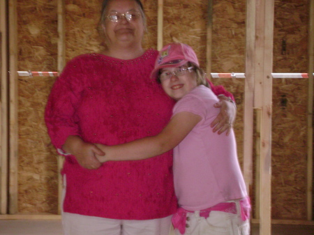 Joyce Newell Photo 15