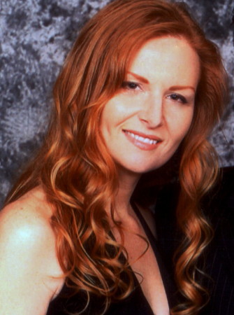 Erin Ferguson Photo 18