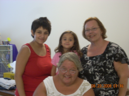 Roberta West Photo 12
