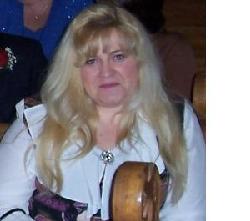 Lynn Leroux Photo 4